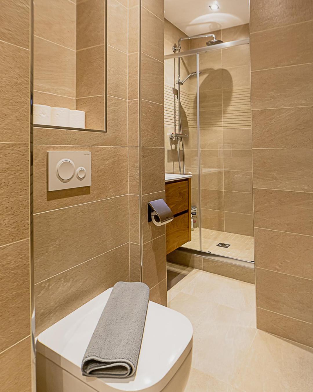 The Square, Paris-Asnieres, Private Apartment With Bedroom And Living Room Екстер'єр фото